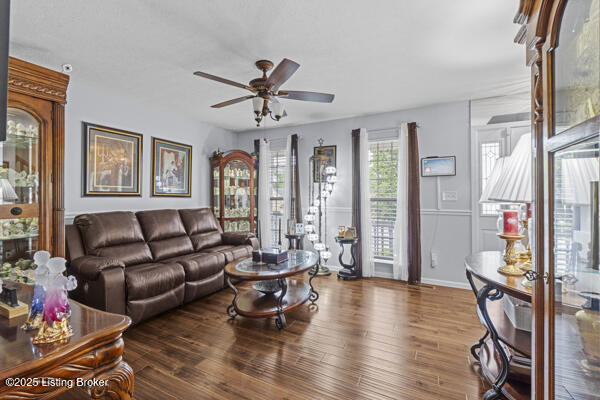 6107 Schreiner Ct, Louisville, Kentucky image 12