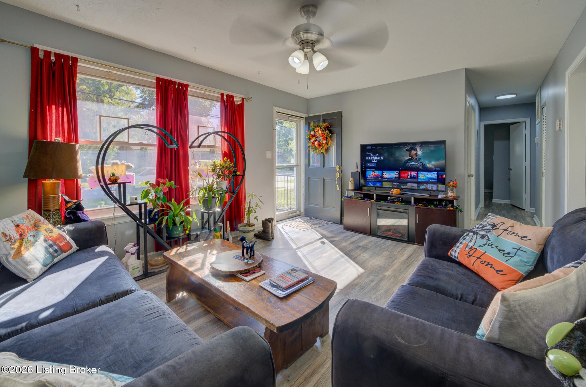 5411 Alicante Ln
