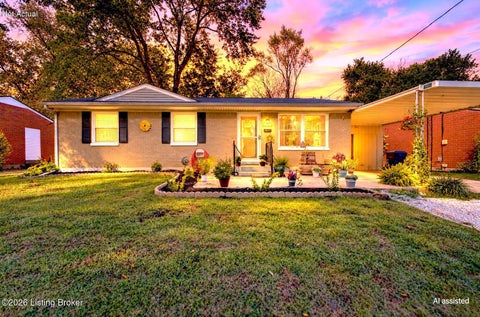 Homes For Sale - 5411 Alicante Ln<br/> Louisville, KY 40272