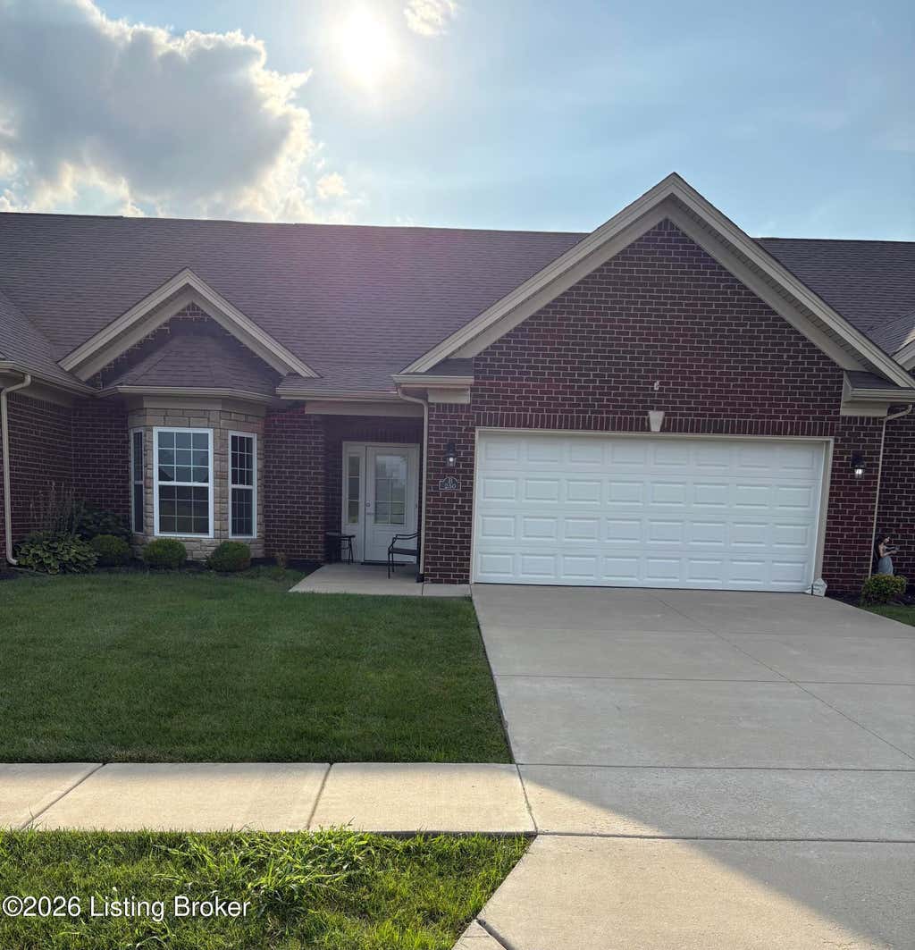 Photo of 250 Christman Ln #UNIT B, Shepherdsville, KY 40165 (MLS # 1724155)