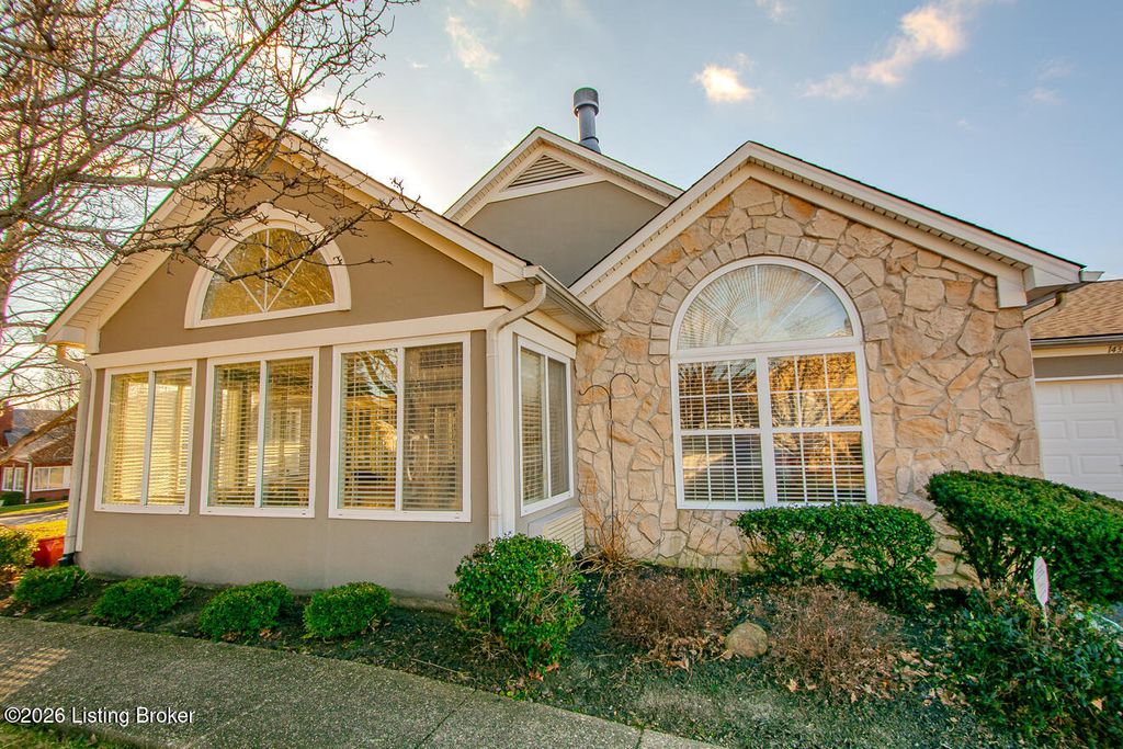 Photo of 14315 Troon Dr, Louisville, KY 40245 (MLS # 1708305)