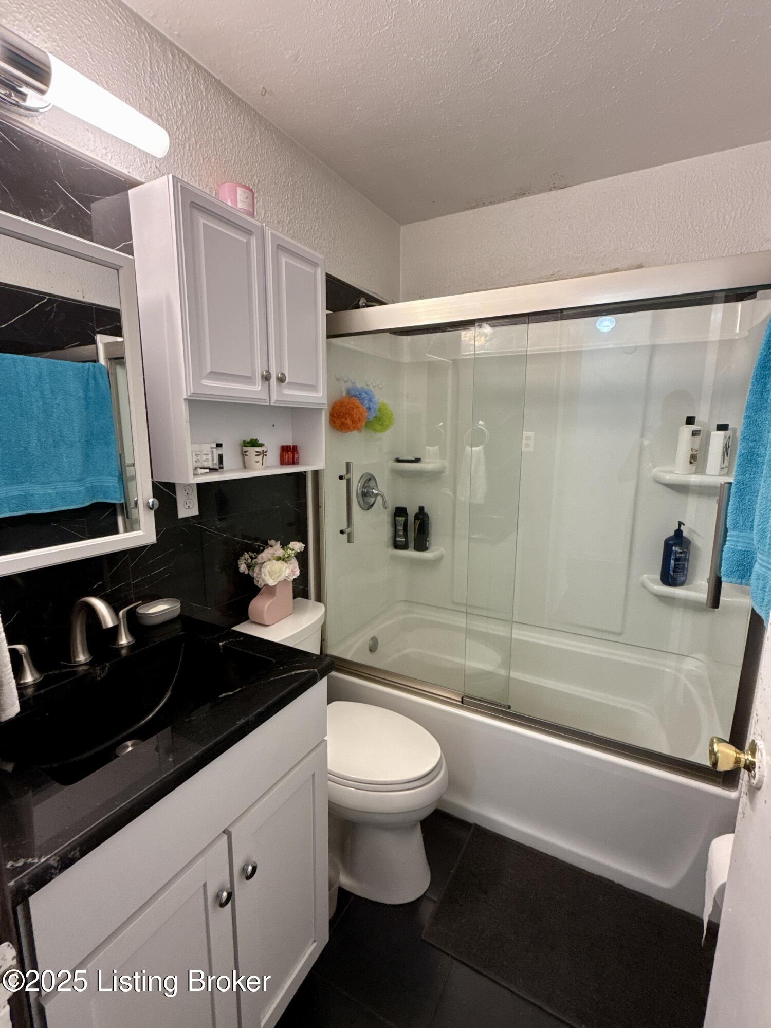 4100 Quiet Way, Louisville, Pennsylvania image 6