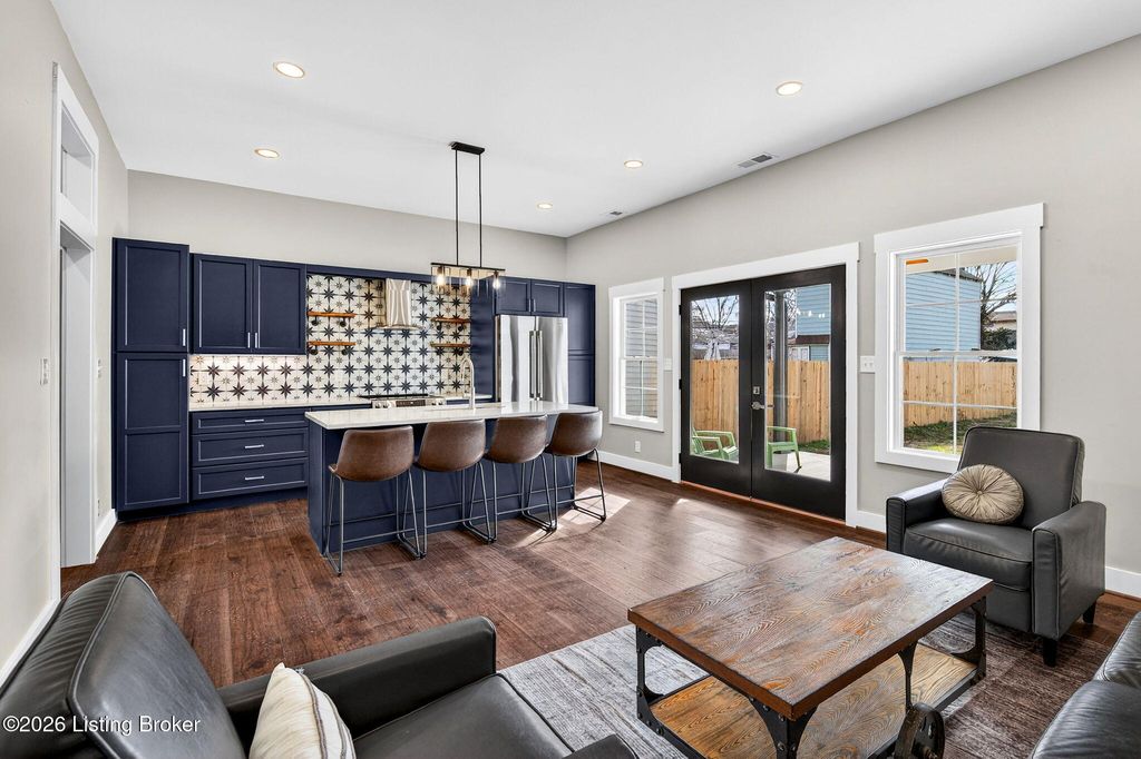 Photo of 914 Ash St, Louisville, KY 40217 (MLS # 1709722)