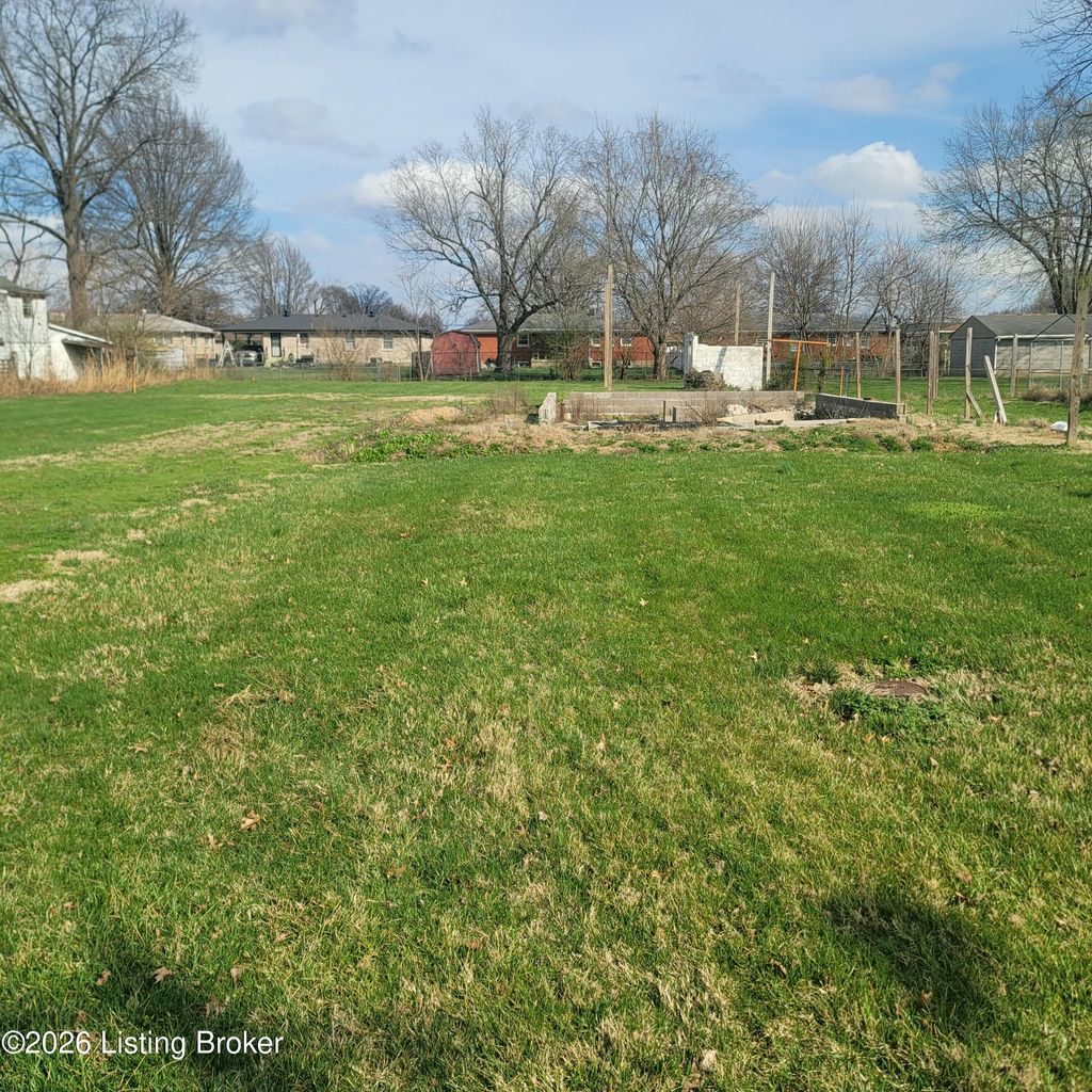 Photo of 4215 St Dennis Ave, Louisville, KY 40216 (MLS # 1711150)