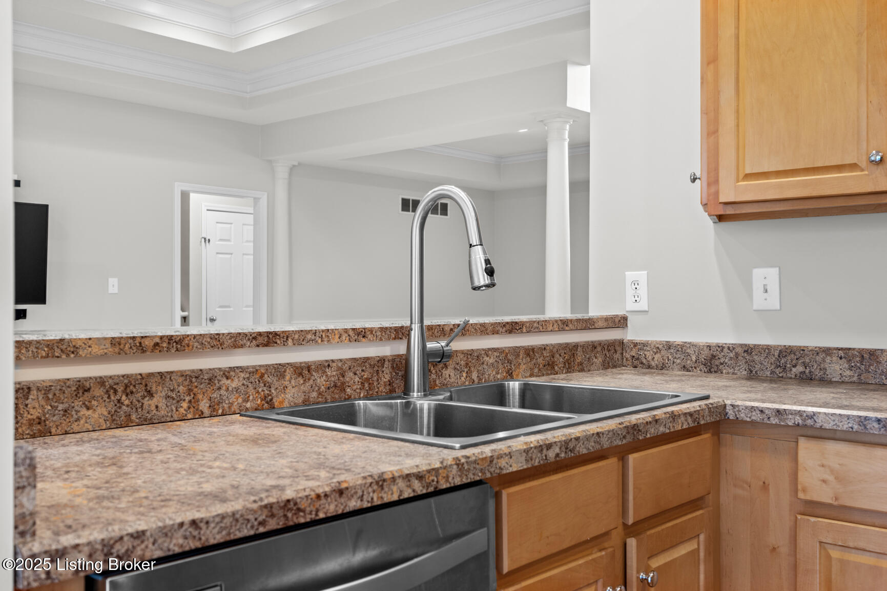 10121 Cave Creek Rd, Louisville, Pennsylvania image 16