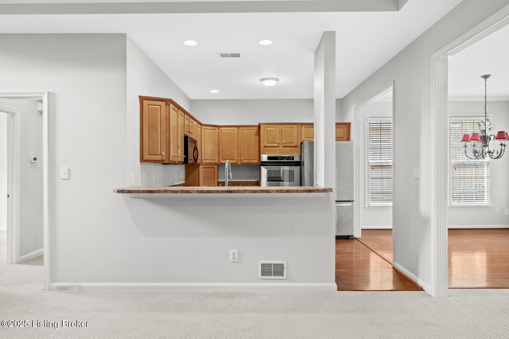 10121 Cave Creek Rd, Louisville, Pennsylvania image 8