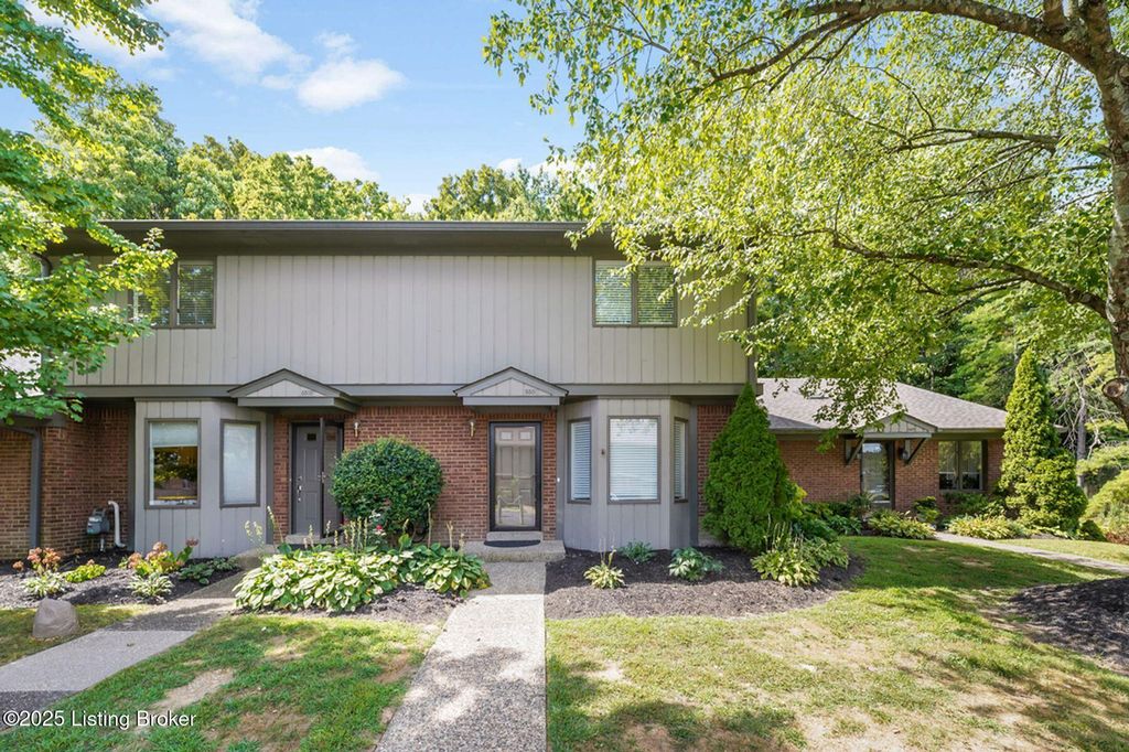 Photo of 5501 Forest Lake Dr, Prospect, KY 40059 (MLS # 1711611)