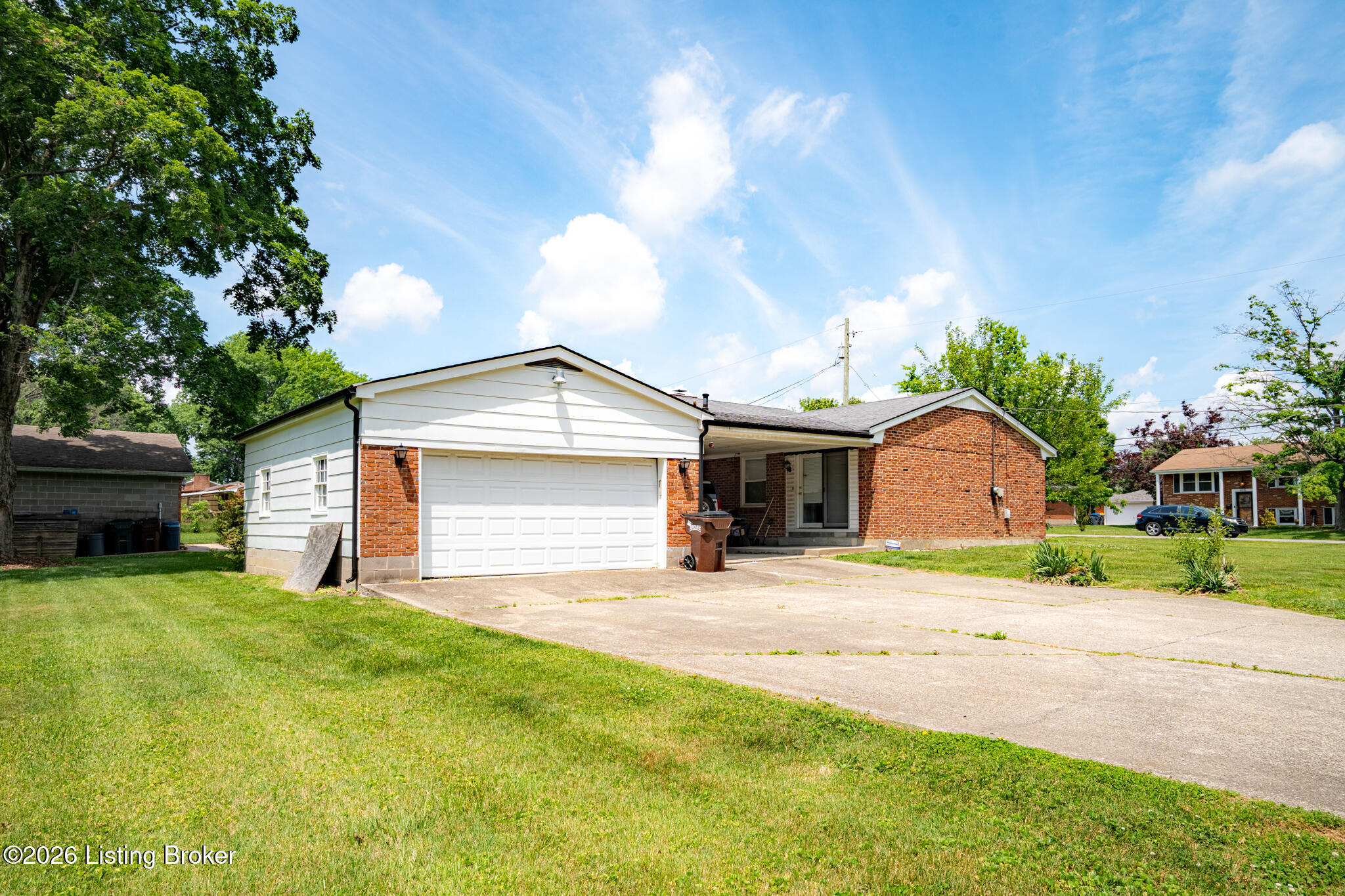 8014 Brush Ln