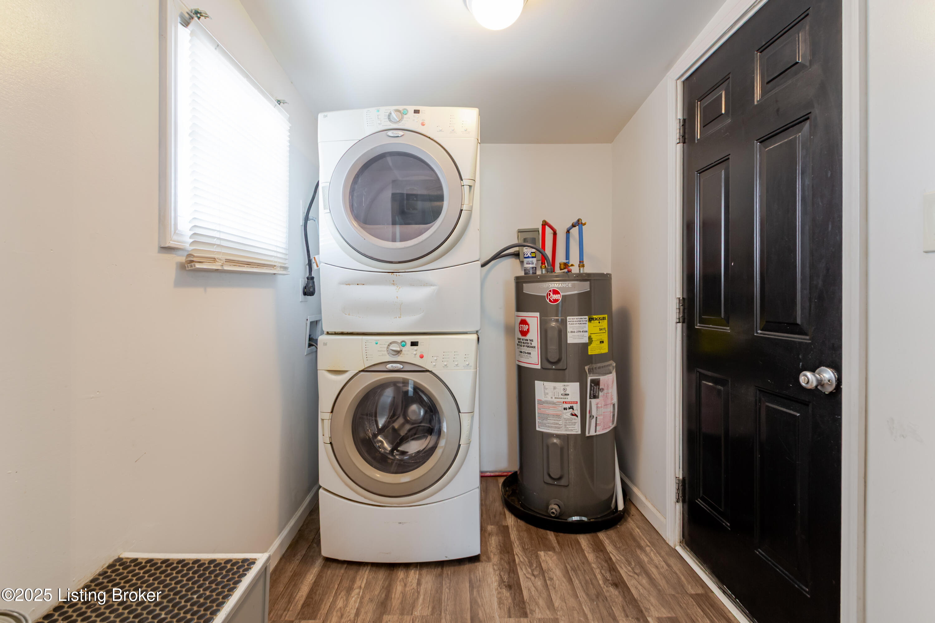 2404 Elmhurst Ave, Louisville, Kentucky image 13