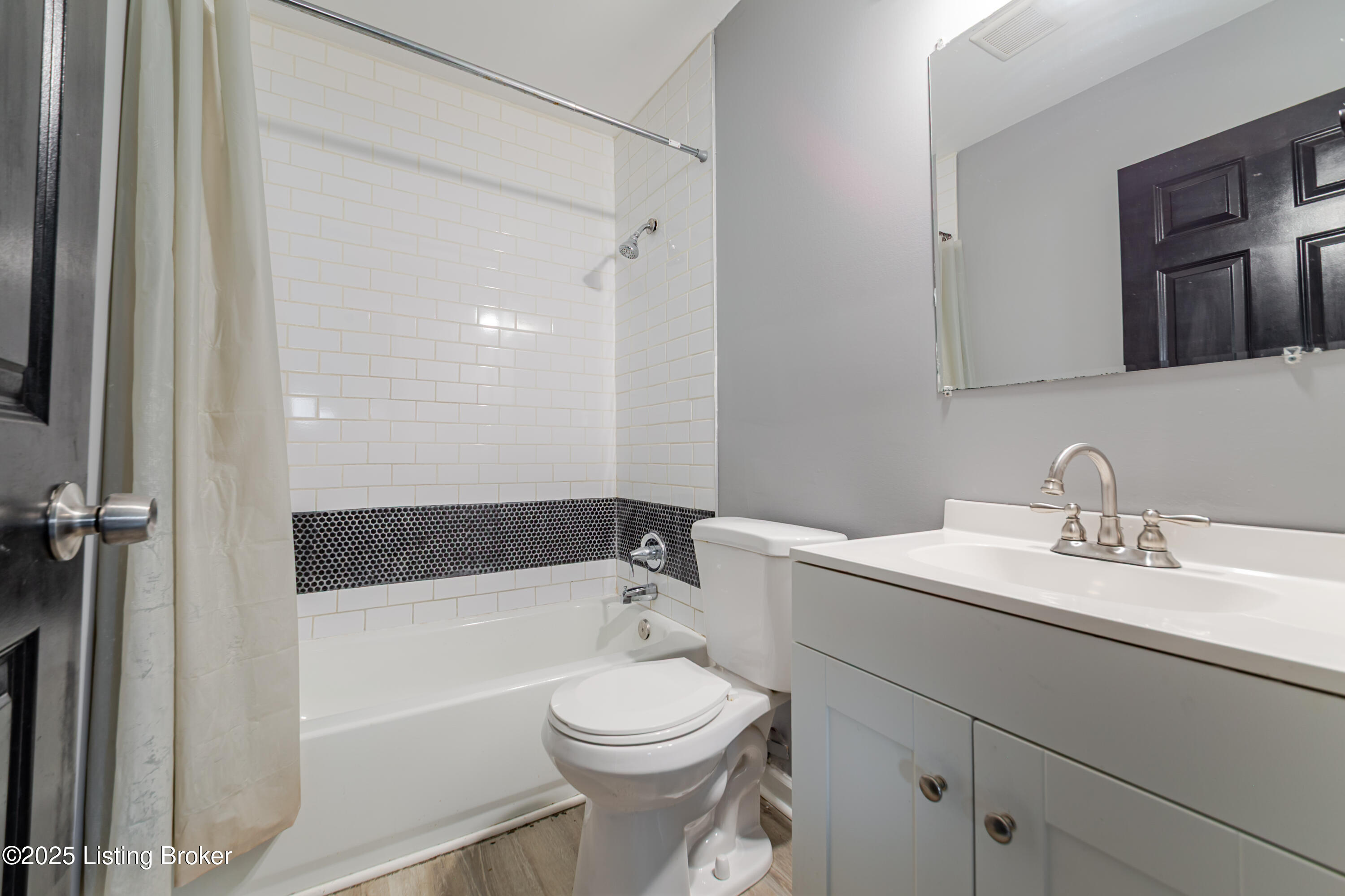 2404 Elmhurst Ave, Louisville, Kentucky image 11