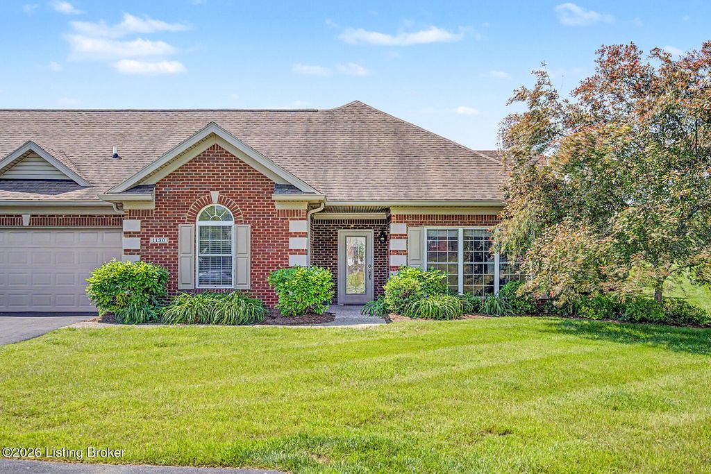 Photo of 1130 Grazing Meadows Ln, Louisville, KY 40245 (MLS # 1718078)