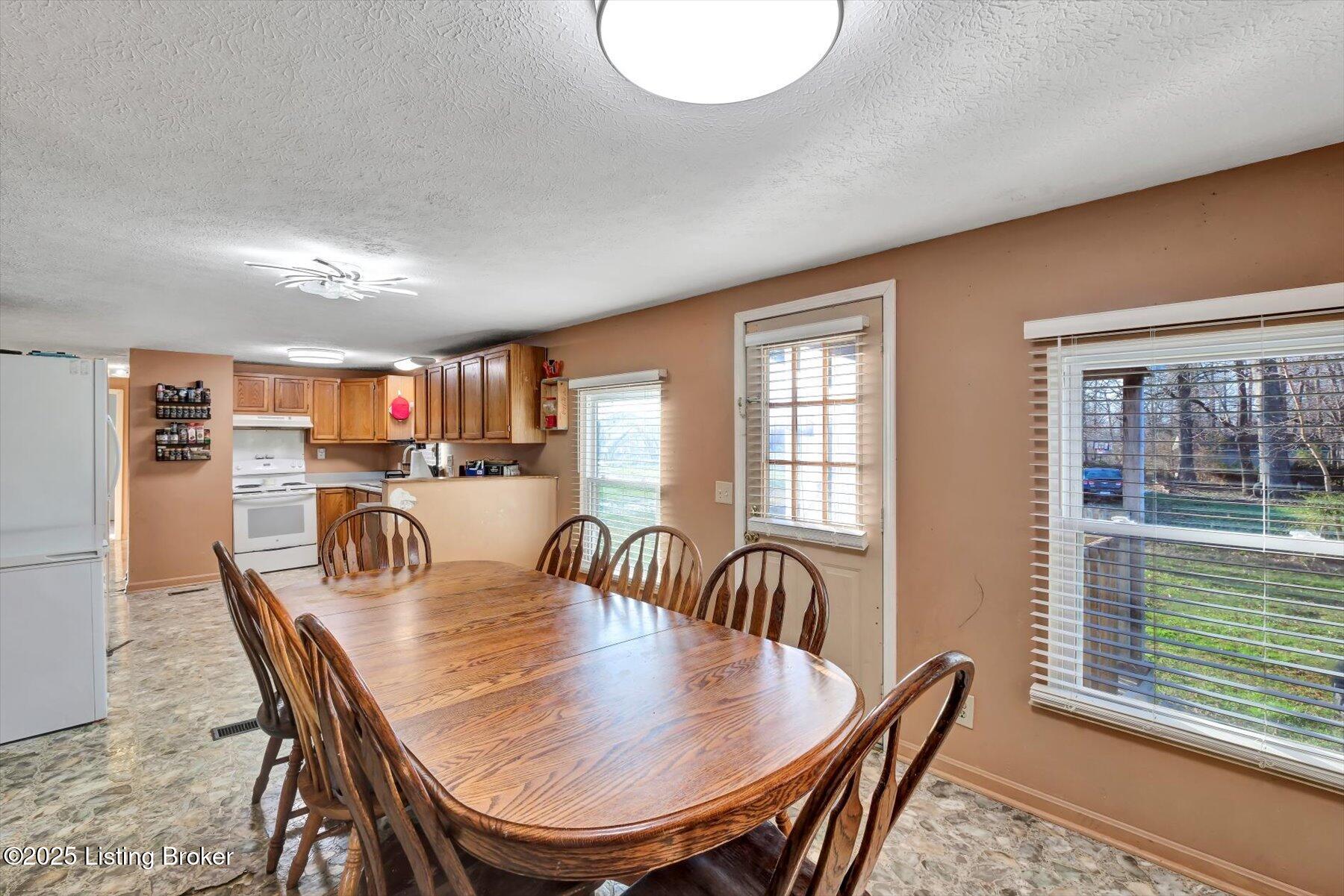 115 Woodland Dr, Shepherdsville, Kentucky image 16