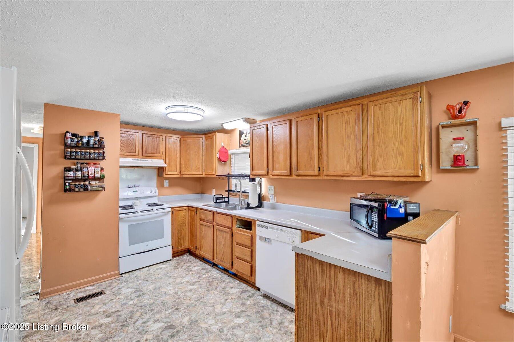 115 Woodland Dr, Shepherdsville, Kentucky image 9
