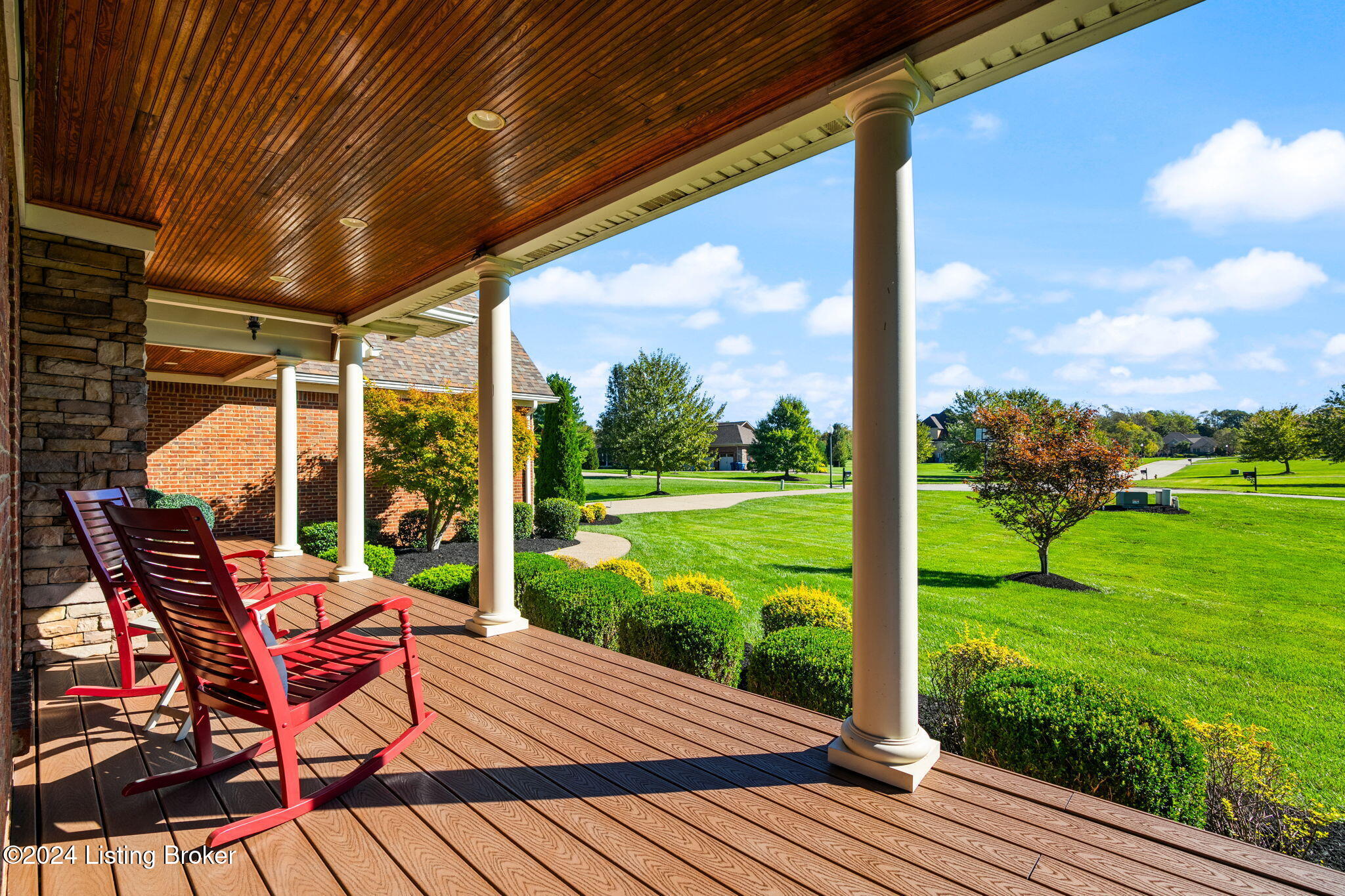 9600 West Side Ct, Crestwood, Kentucky image 4