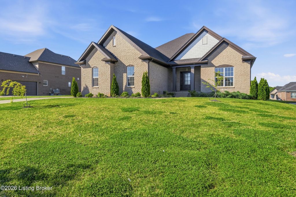 Photo of 11528 Angel Falls Dr, Prospect, KY 40059 (MLS # 1718494)
