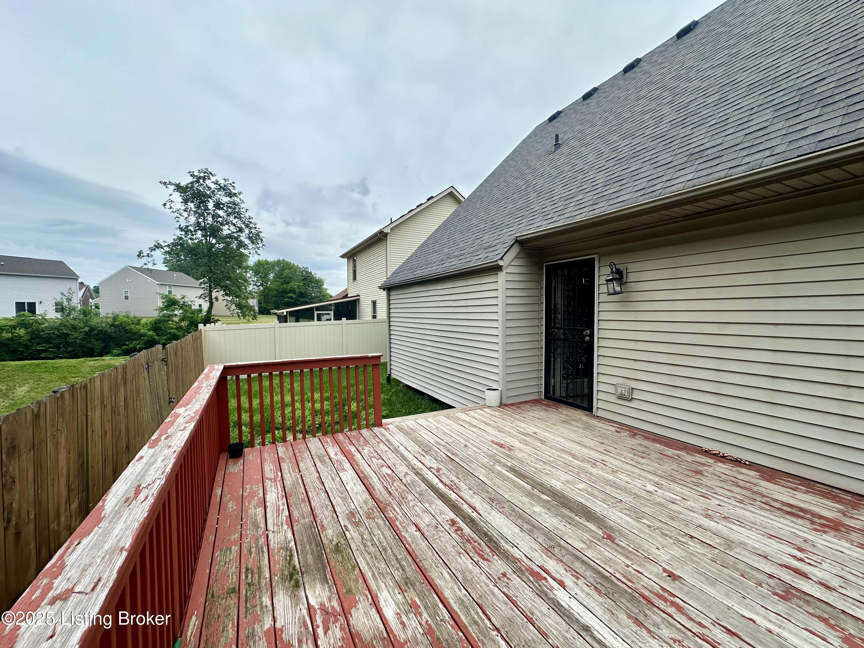 512 Auburn Oaks Dr, Louisville, Kentucky image 22