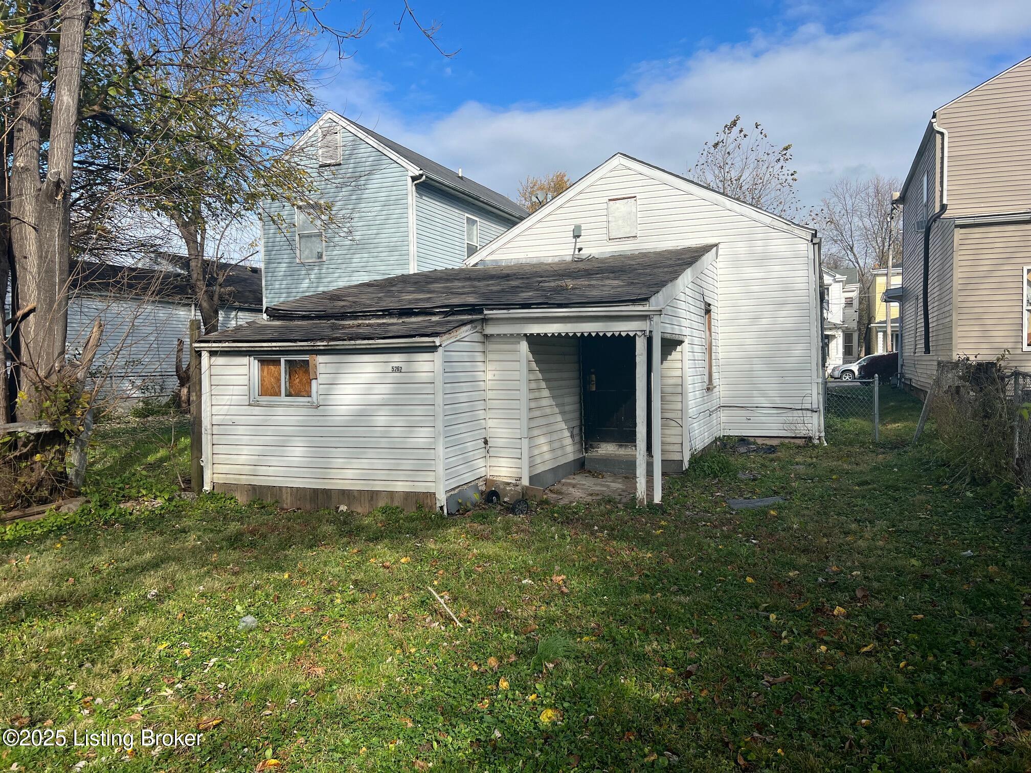 2526 Griffiths Ave, Louisville, Pennsylvania image 2