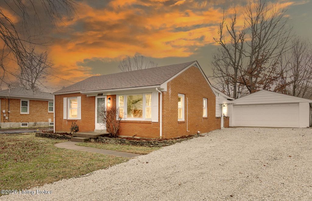 Photo of 10715 June Dr, Fairdale, KY 40118 (MLS # 1710048)