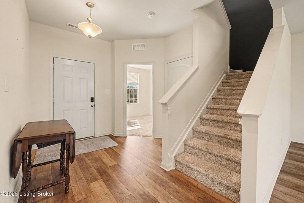 Photo of 4009 Cobblestone Ln, La Grange, KY 40031 (MLS # 1731474)