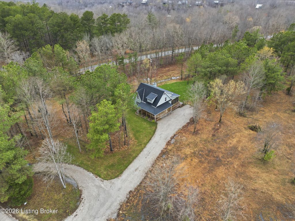 Photo of 27 Pine Trail, Leitchfield, KY 42754 (MLS # 1711961)