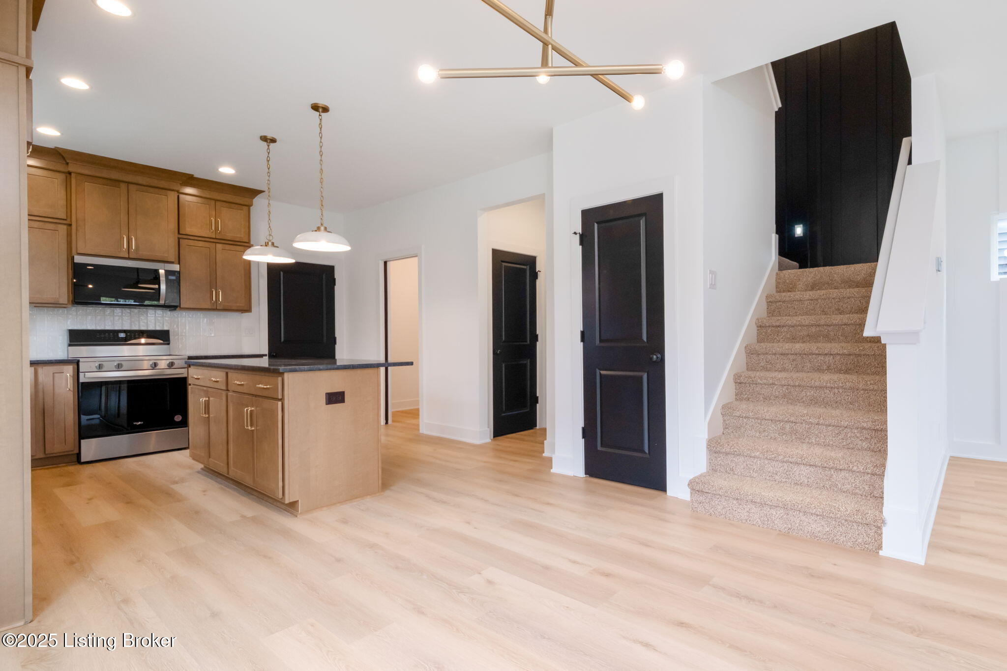 138 E Rock Ln, Clarksville, Pennsylvania image 12