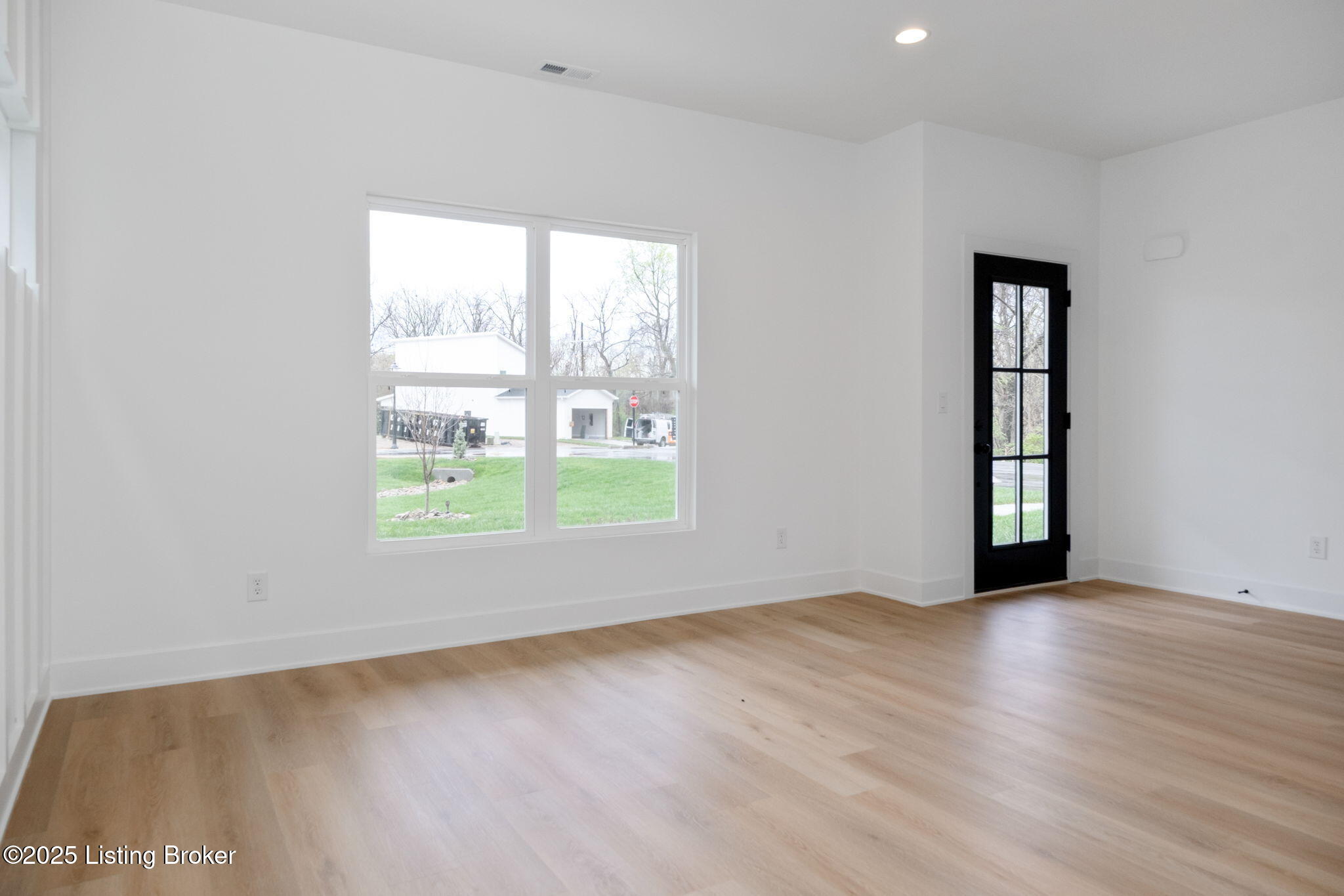 138 E Rock Ln, Clarksville, Pennsylvania image 8
