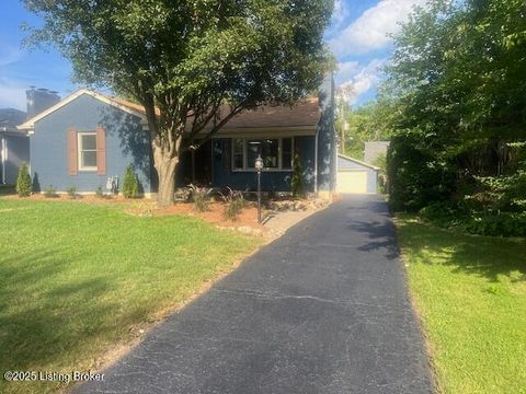 Photo of 309 Marshall Dr, Louisville, KY 40207 (MLS # 1693827)