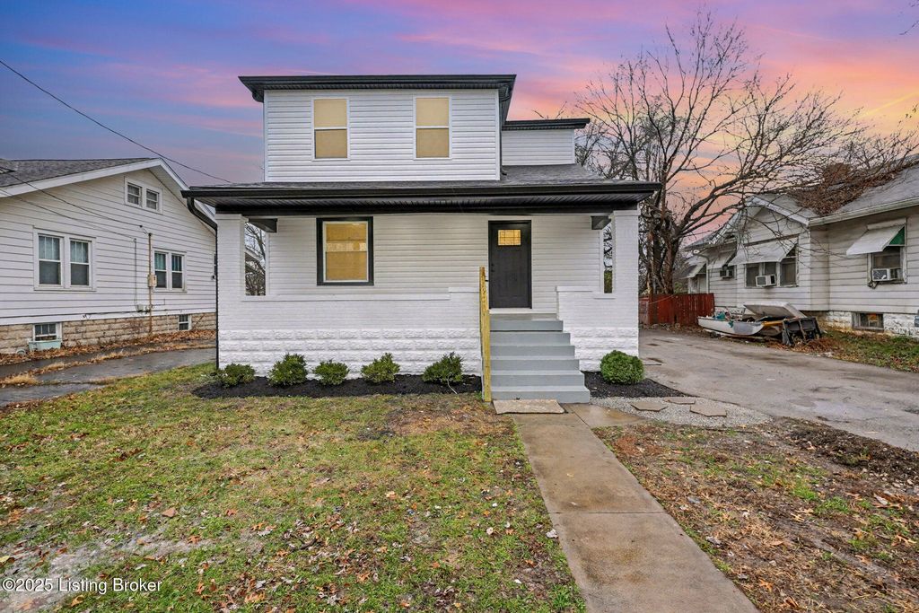 Photo of 1709 Herbert Ave, Louisville, KY 40216 (MLS # 1705243)