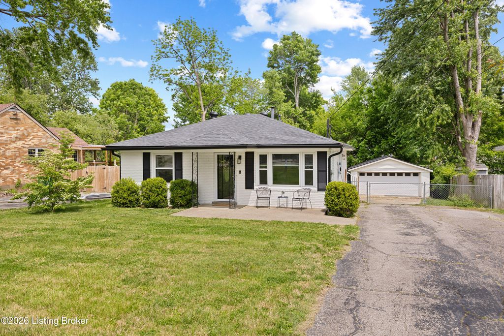 Photo of 10705 June Dr, Louisville, KY 40118 (MLS # 1715602)