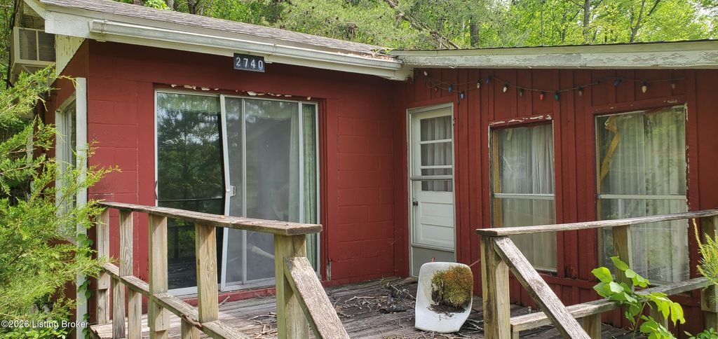 Photo of 2740 Brier Creek Rd, Mammoth Cave, KY 42259 (MLS # 1715637)