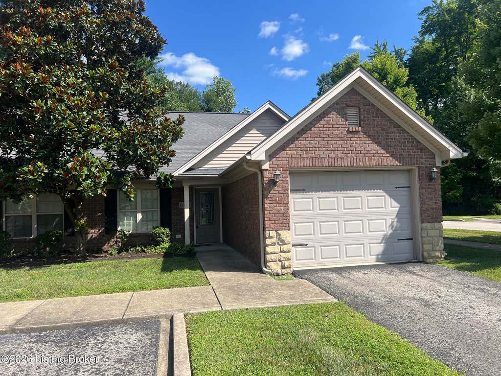 Photo of 6600 Renate Rd, Louisville, KY 40291 (MLS # 1724496)