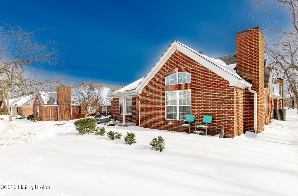 Photo of 10624 Wemberley Hill Blvd, Louisville, KY 40241 (MLS # 1708845)