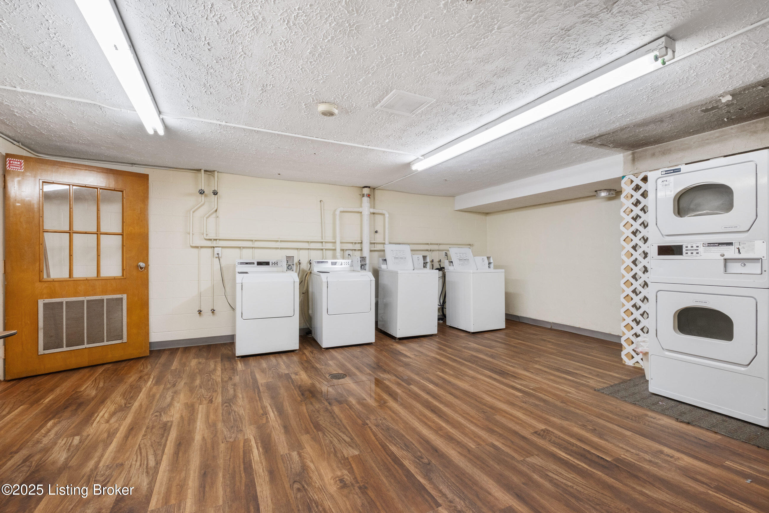 324 Stonehenge Dr #101, Louisville, Kentucky image 31
