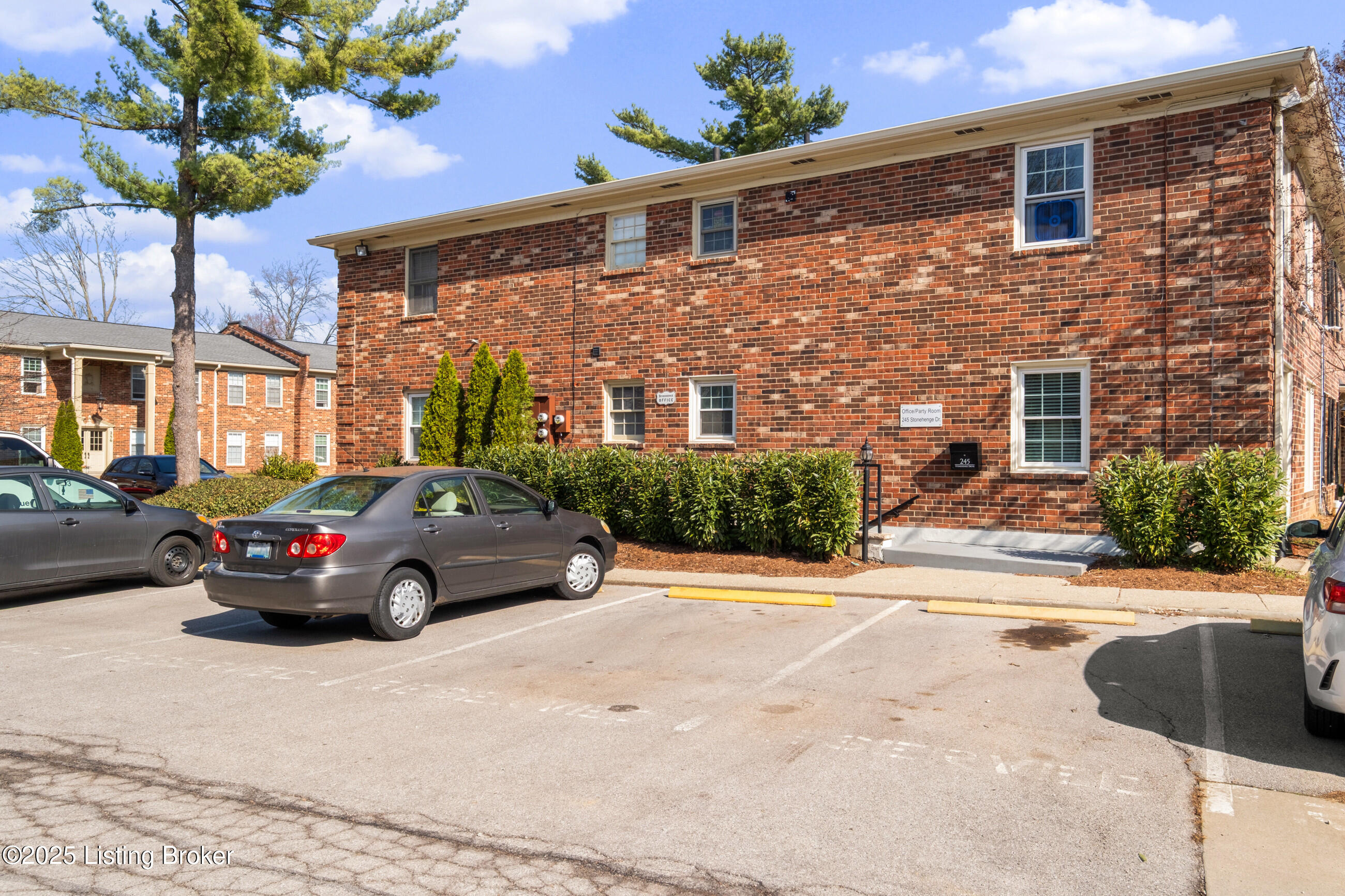 324 Stonehenge Dr #101, Louisville, Kentucky image 26