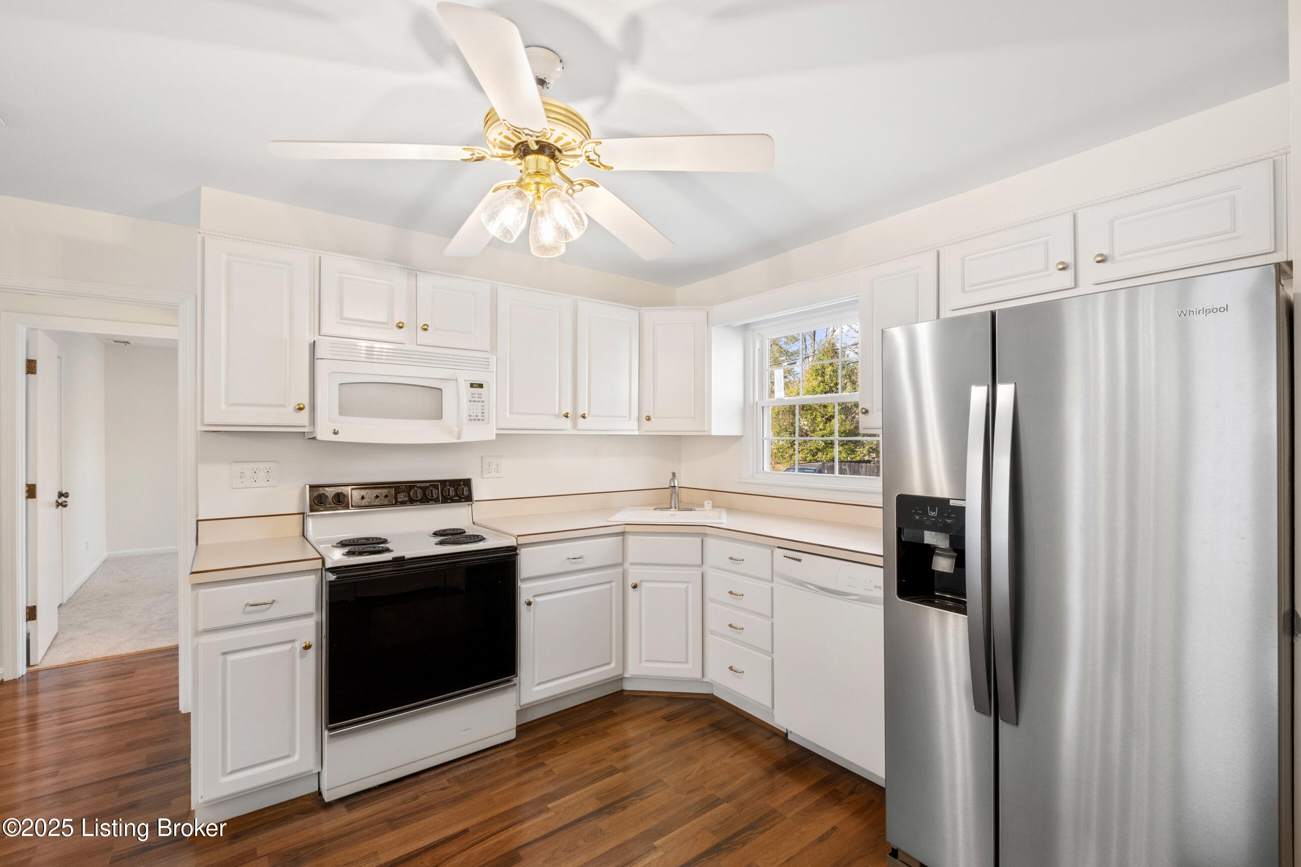 324 Stonehenge Dr #101, Louisville, Kentucky image 9