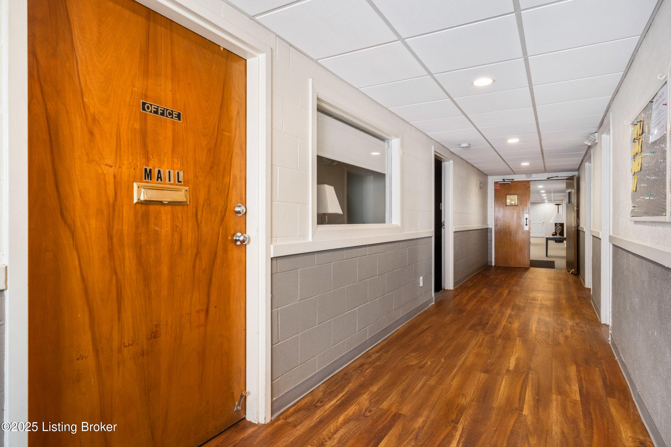 324 Stonehenge Dr #101, Louisville, Kentucky image 30