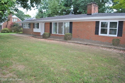 Tiny photo for 2706 Lime Kiln Ln, Louisville, KY 40222 (MLS # 1729618)
