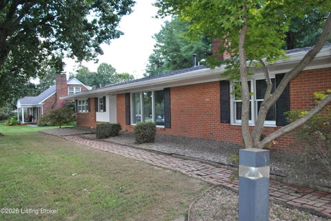 Tiny photo for 2706 Lime Kiln Ln, Louisville, KY 40222 (MLS # 1729618)