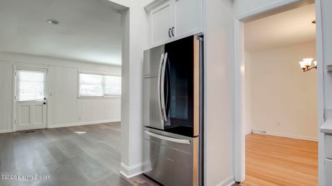 Tiny photo for 2706 Lime Kiln Ln, Louisville, KY 40222 (MLS # 1729618)