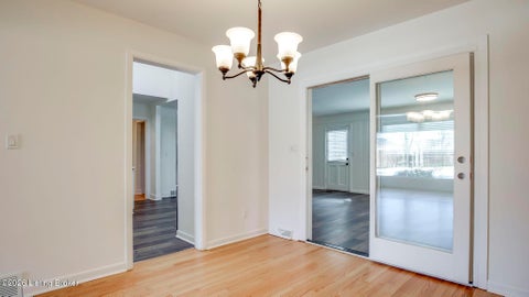 Tiny photo for 2706 Lime Kiln Ln, Louisville, KY 40222 (MLS # 1729618)