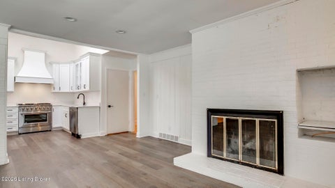 Tiny photo for 2706 Lime Kiln Ln, Louisville, KY 40222 (MLS # 1729618)