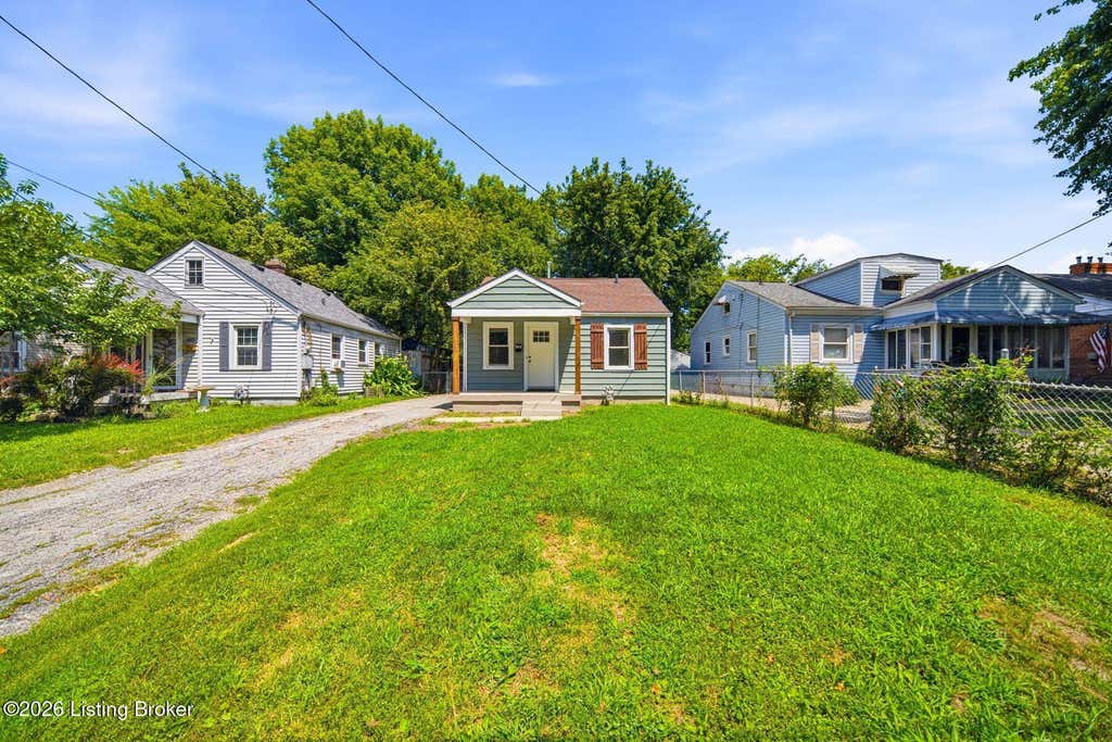 Photo of 1007 Beecher St, Louisville, KY 40215 (MLS # 1725521)