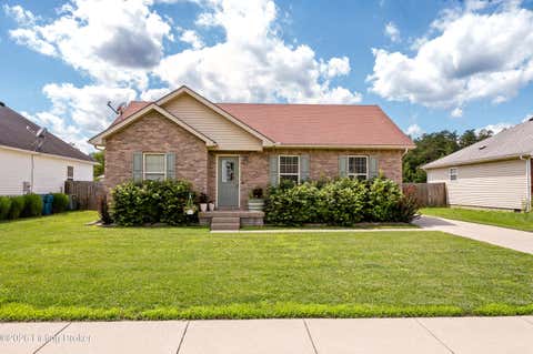Townhouse For Sale - 281 Madison Rae Blvd<br/> Shepherdsville, KY 40165