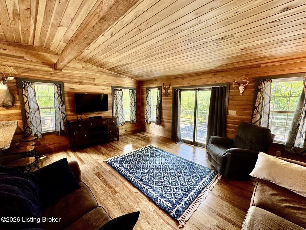 Photo of 975 Long Run Rd, Springfield, KY 40069 (MLS # 1722244)