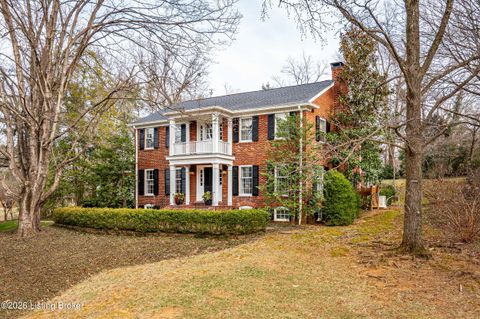 Photo of 154 Totem Rd, Louisville, KY 40207 (MLS # 1716476)