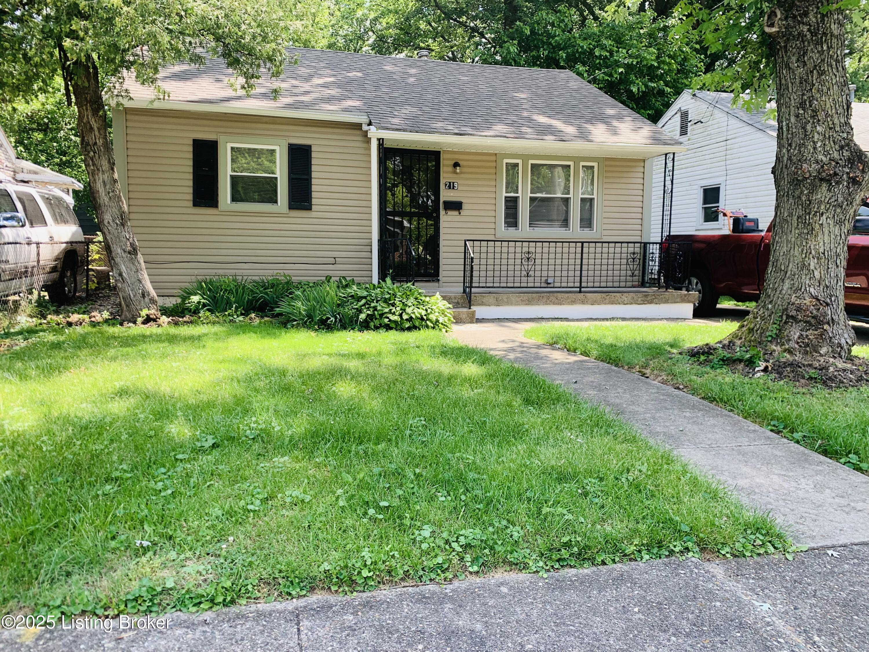 219 N 37th St, Louisville, Pennsylvania image 18