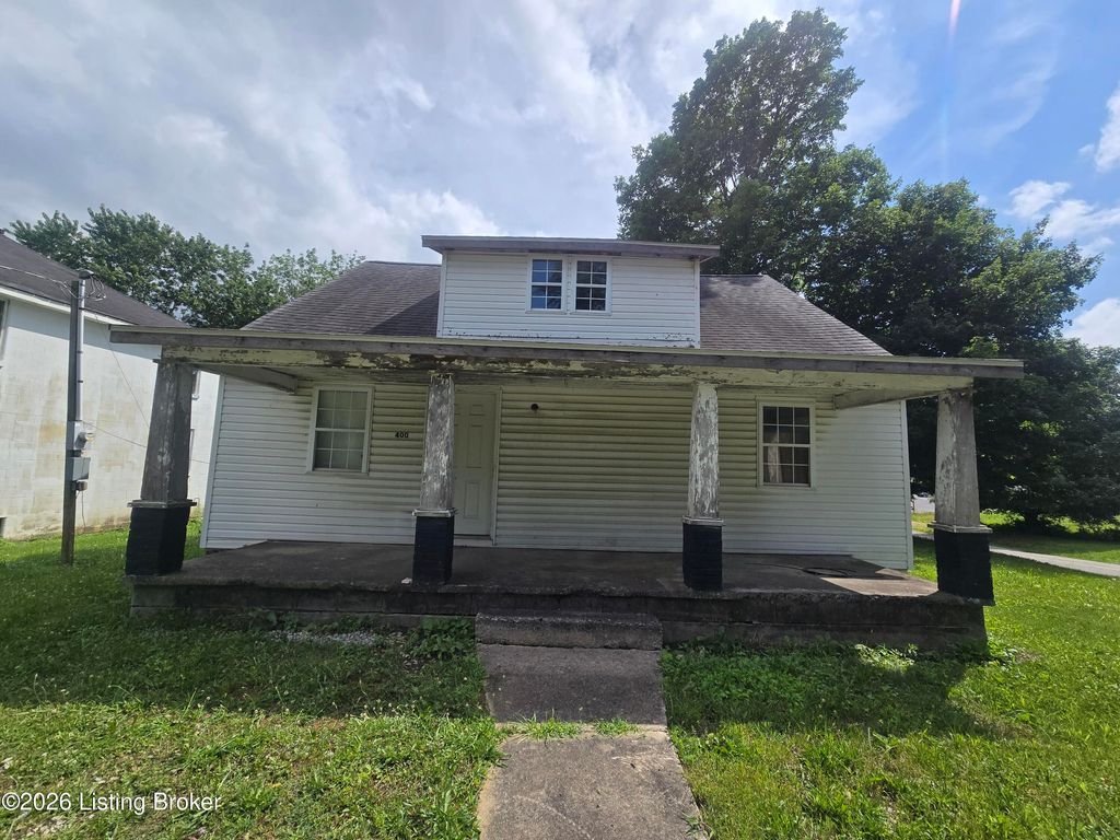 Photo of 400 Johnson St, Leitchfield, KY 42754 (MLS # 1720429)