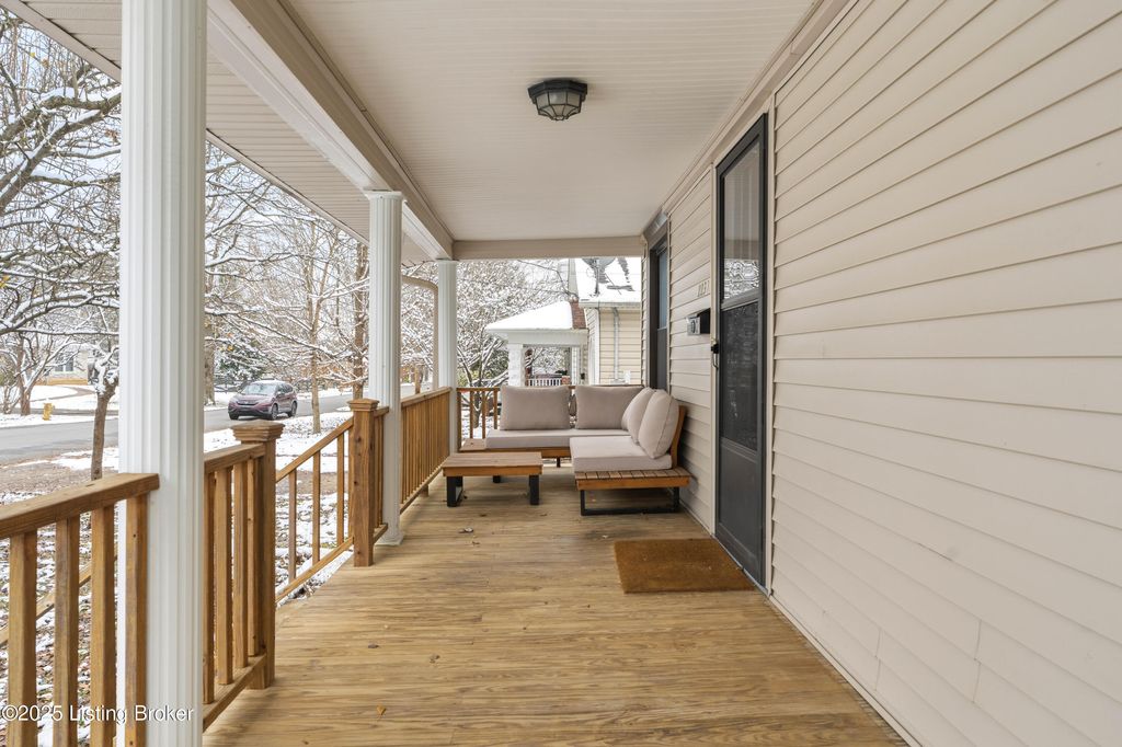 Photo of 2231 Beargrass Ave, Louisville, KY 40218 (MLS # 1704863)