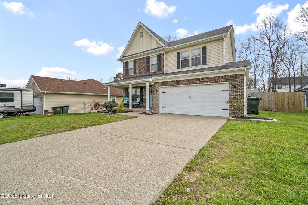 Photo of 114 Garnette Ct, Mt Washington, KY 40047 (MLS # 1713485)