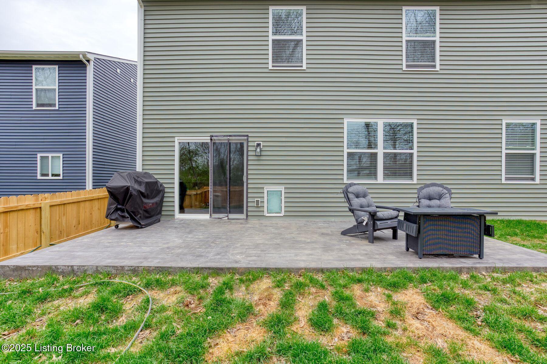 11930 Wooden Trace Dr, Louisville, Pennsylvania image 33